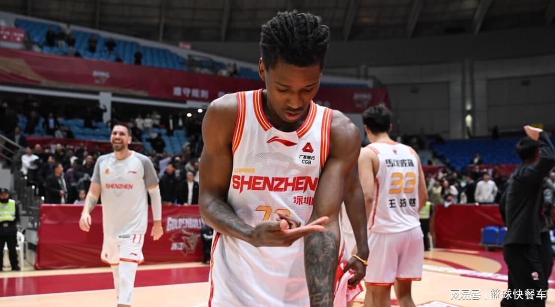 开云体育app-CBA一夜上演双绝杀！广东苦主惨遭反绝杀：深圳无愧第1绝杀大队